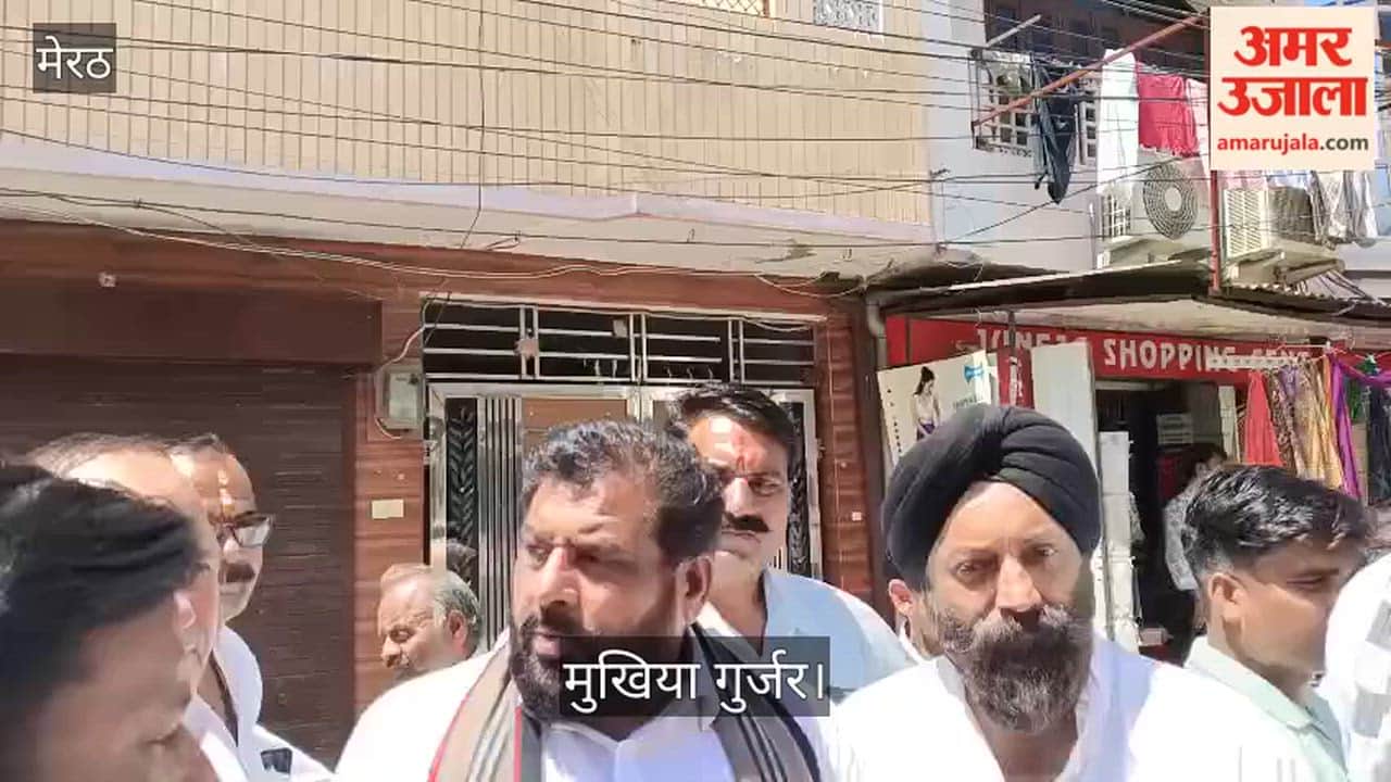 Meerut: Traders sitting on hunger strike in Central Market, Chief Gurjar protest