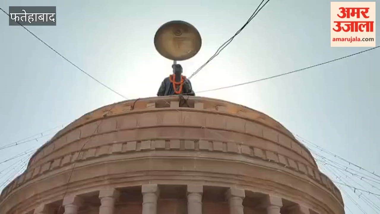 BJP's district executive offered flowers on Baba Saheb's birth anniversary.