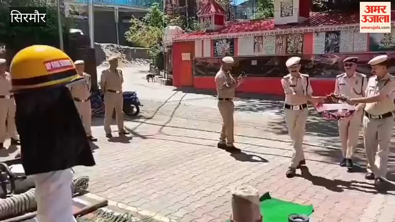 Video: Fire Service Week Kicks Off in Nahan, Sirmaur; Home Guard Commandant T.R. Sharma and Personnel Pay Tribute to the Sacrifice of 66 Firefighters