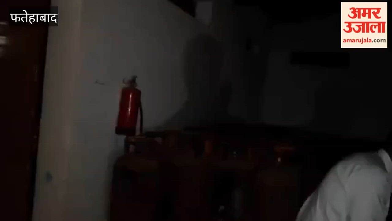 CM Flying Squad sealed gas agency in Tohana of Fatehabad, following the discovery of irregularities in its stock and records