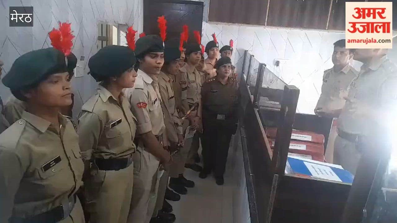 Meerut:  NCC Cadets Visit Brahmpuri Police Station, Learn About Cyber Crime Awareness