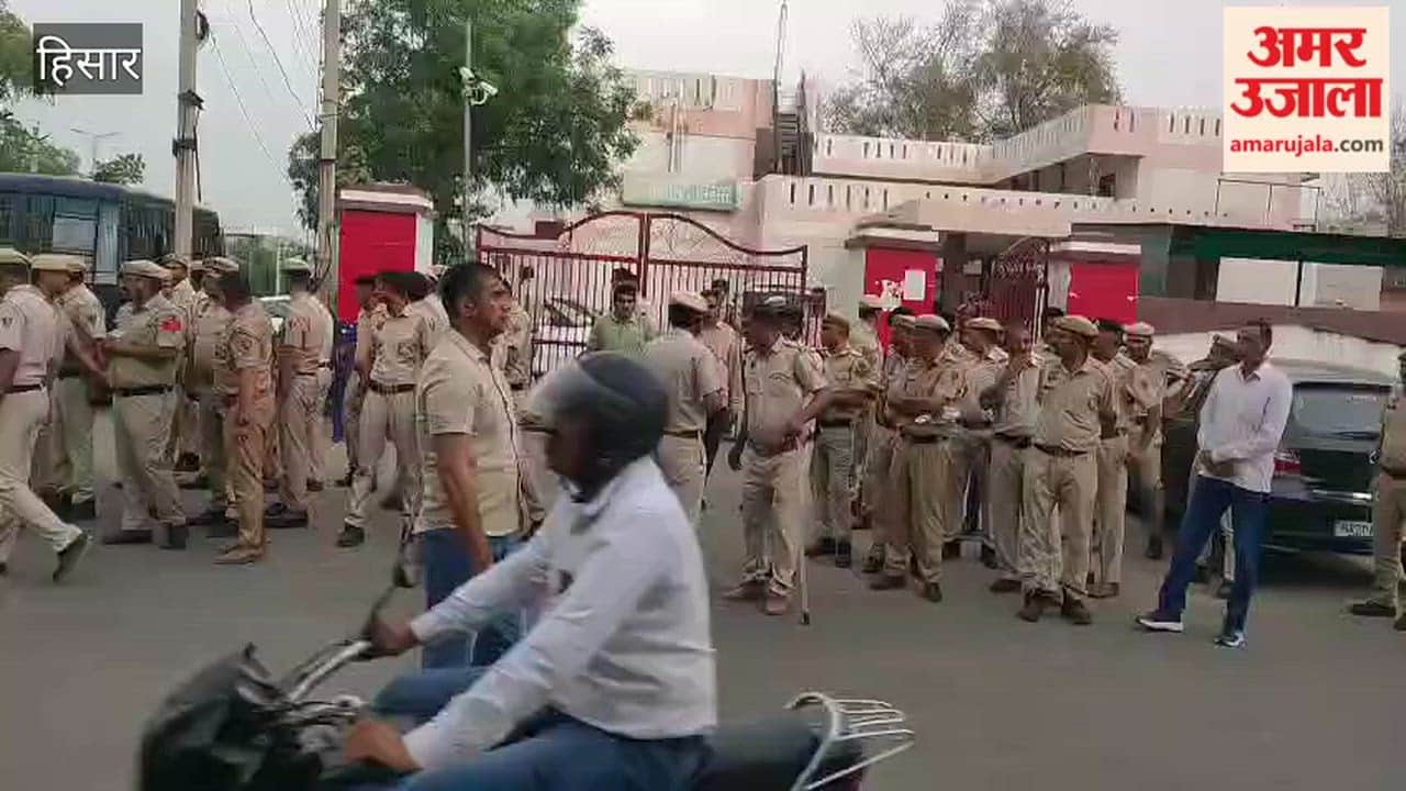 Case Registered Against Digvijay Chautala in Hisar; Arrives at City Police Station to Surrender