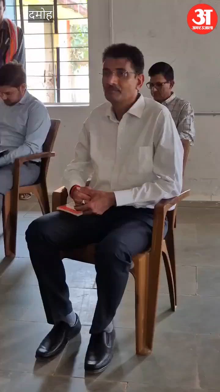 Damoh-Hostel-Raid-Collector-Tastes-Food-Slashes-Officials-Over-Spicy-Dal-Closed-RO-Mosquitoes-Falling-Roof