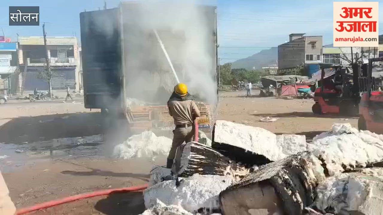 Solan: Truck Catches Fire on Baddi-Sai Road; Loss Worth Lakhs Averted