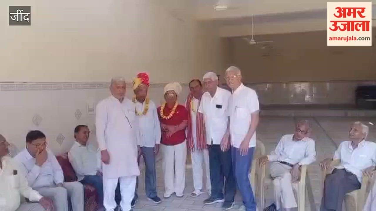 Pensioners demanded house rent and attendant allowance from the government