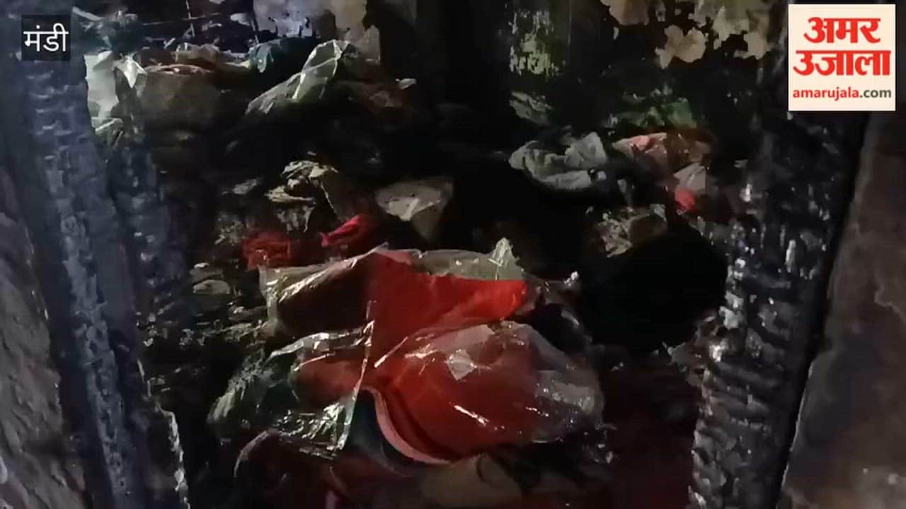 Mandi: Fire Erupts at Midnight in Three-Story Building on Jail Road; Husband, Wife, and Child Safely Rescued by Breaking Window