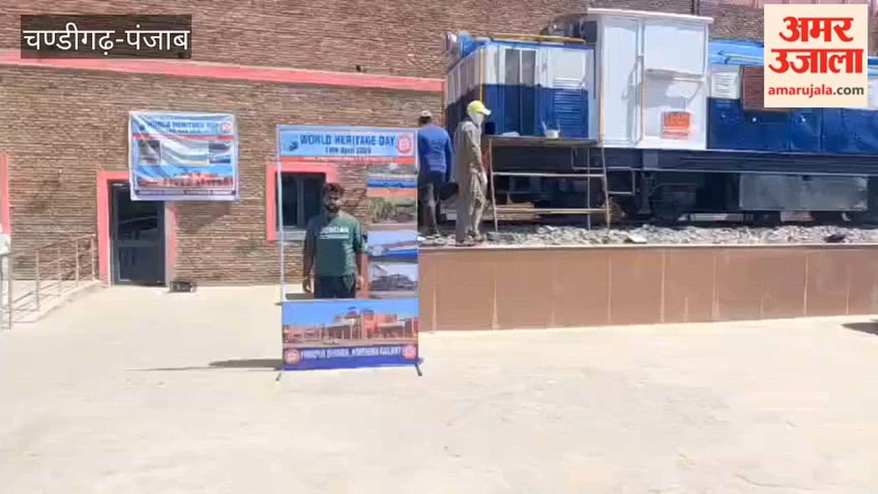 Heritage Loco Becomes Center of Attraction at Ferozepur Cantt Railway Station