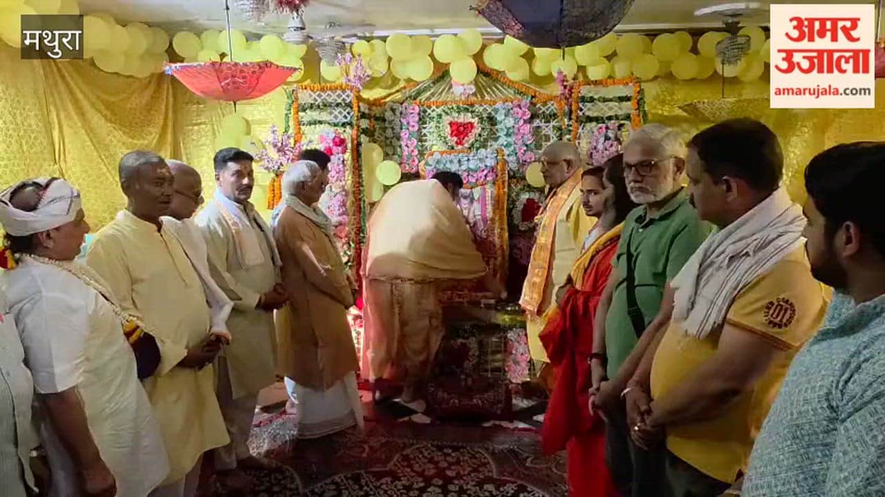Massive Devotee Turnout at Radha Sneh Bihari Temple Festival