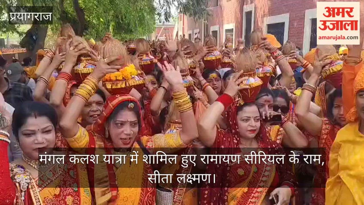 Stunt in front of the police station in Civil Lines, Thar was taken around the intersection....