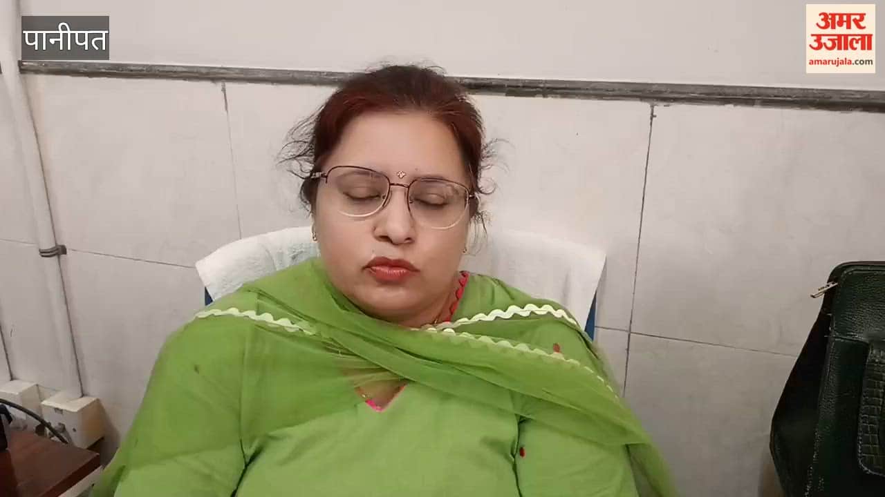 Consult a doctor if you have a sore throat