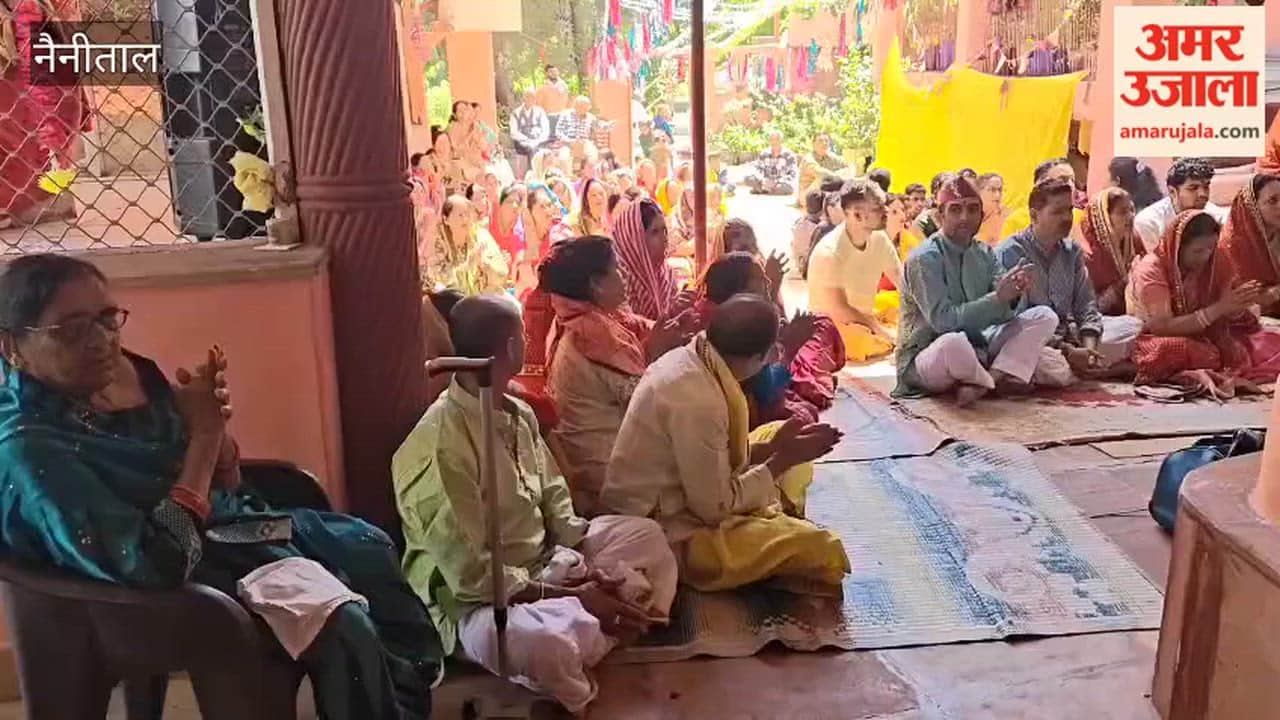 Shiv Mahapuran recited and Bhandara held at the Gufa Mahadev Temple in Nainital
