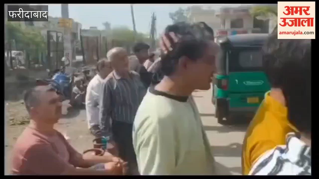Consumers stood in line for 5 hours for cylinders in Faridabad Parvati Colony