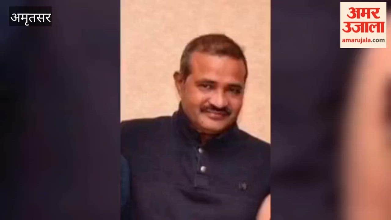 Shopkeeper shot dead in amritsar