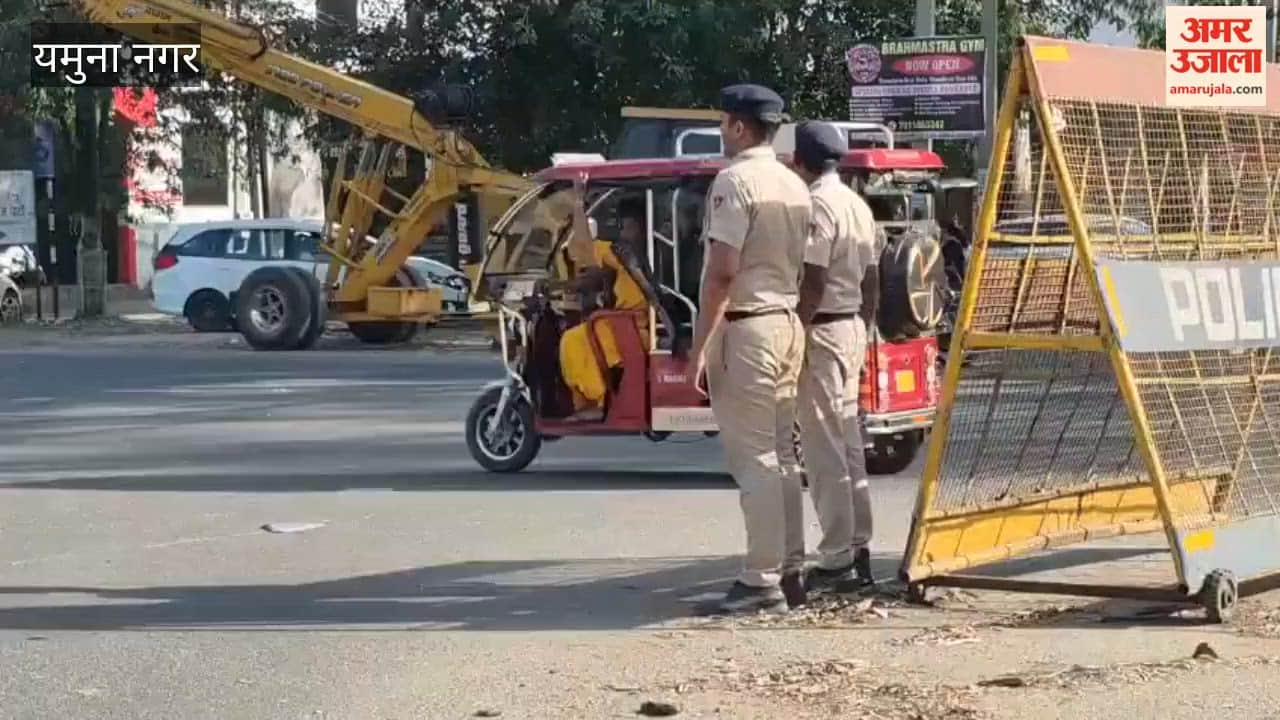 SP Kamaldeep Goyal inspected the checkpoints.