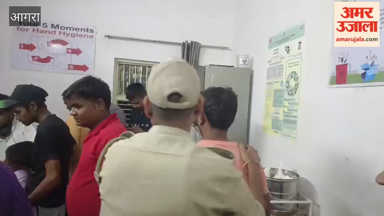 Two people died in collision between two bikes in Agra