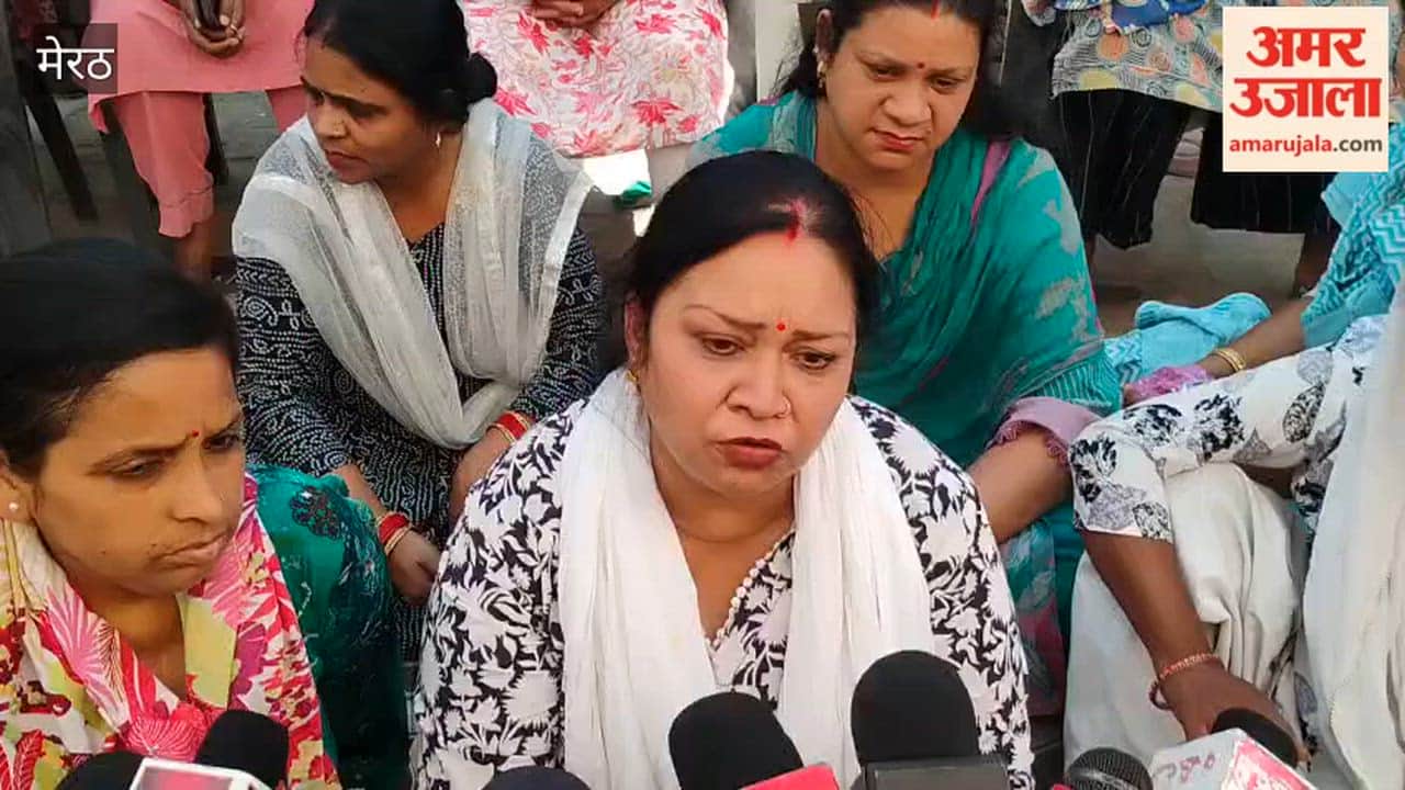 Meerut: Administration tries to end 12-day women’s protest at Tiranga Chowk, community kitchen stopped