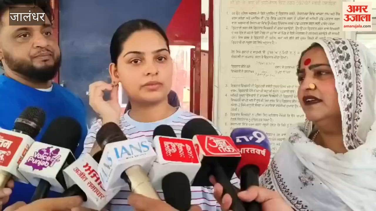 Dispute in the family of Sufi singers Nooran Sisters