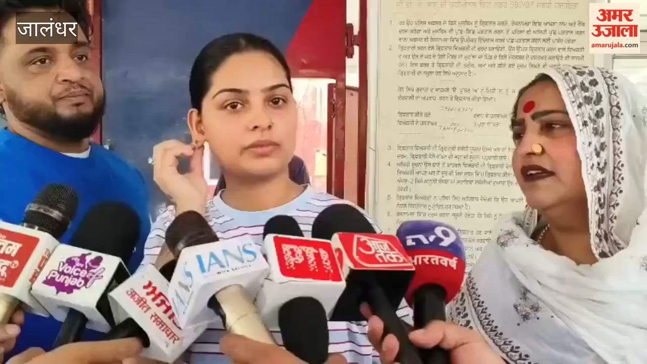 Dispute in the family of Sufi singers Nooran Sisters