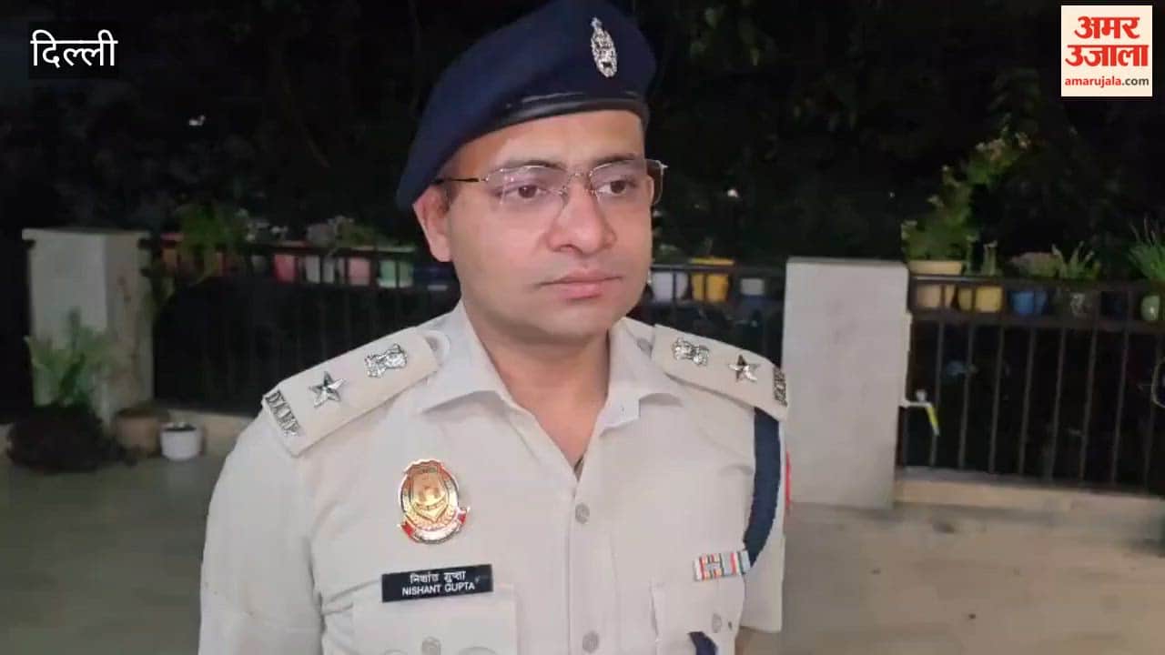 Ambulance reached private hospital through green corridor from Arun Jaitley Stadium