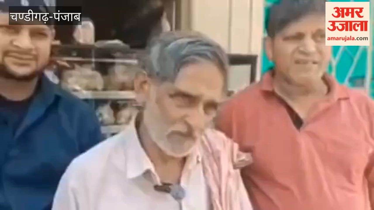 Ferozepur Municipal Council officials in Punjab removed illegal encroachments