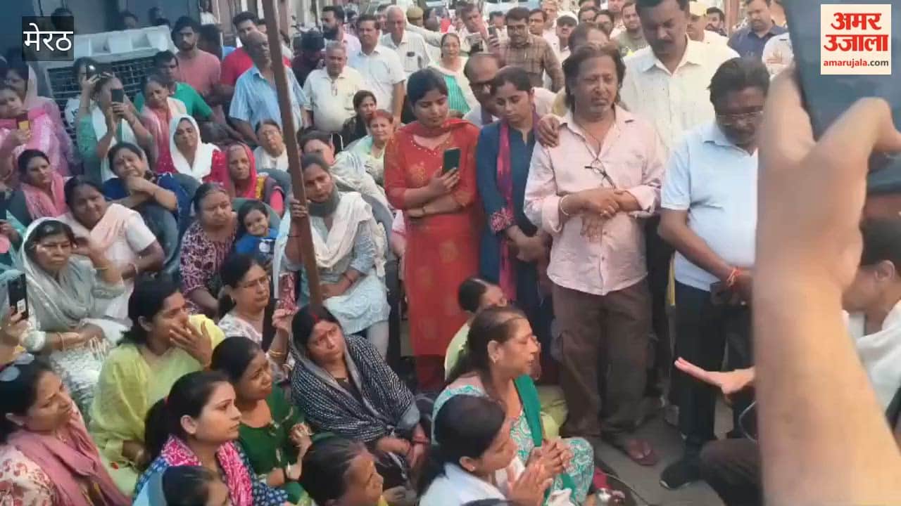 MP Arun Govil visits Central Market protest in Meerut, women break down in tears