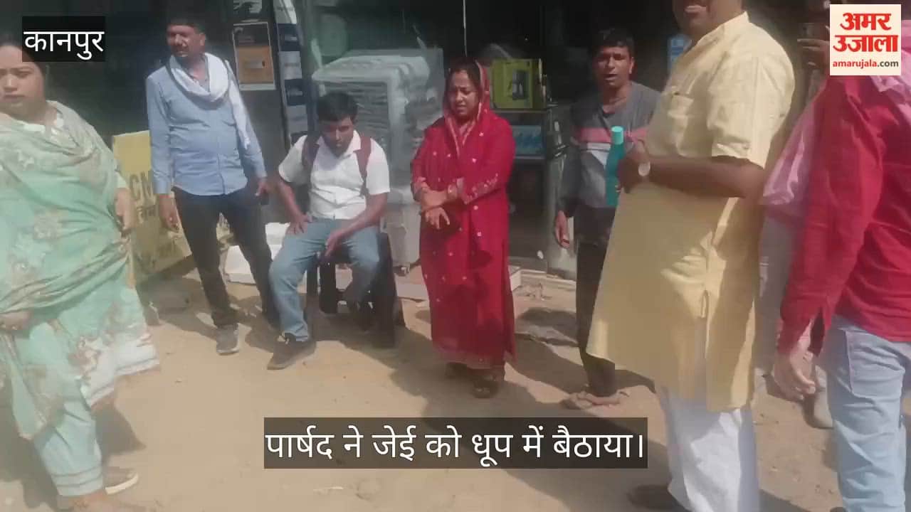 Kanpur corporator stages unique protest over dirty water supply, forces JE to sit in sun