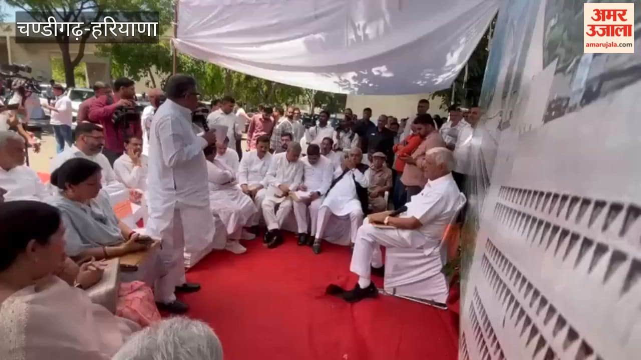 Congress Boycotts Special Session, Holds Parallel Session Outside Assembly