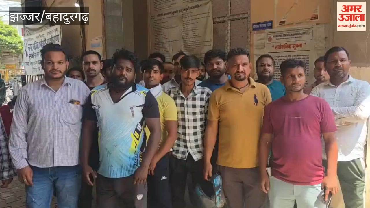 protest for the decision to close the meat market