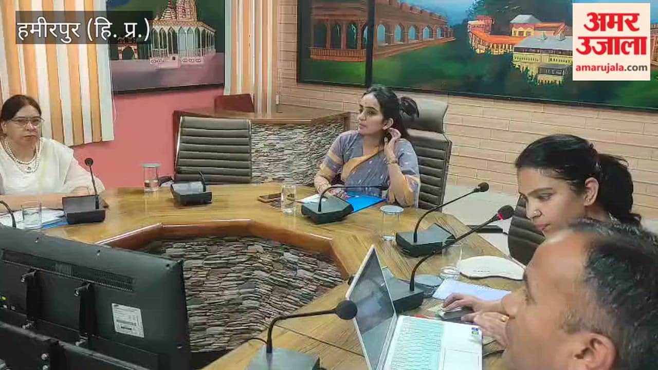 Hamirpur: Deputy Commissioner and Principal Census Officer of Hamirpur District, Gandharva Rathore, stated—Ensure accurate data collection and entry during the census