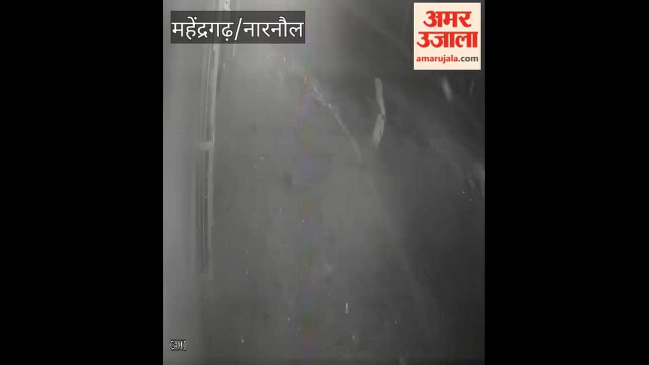 Narnaul liquor shop set on fire