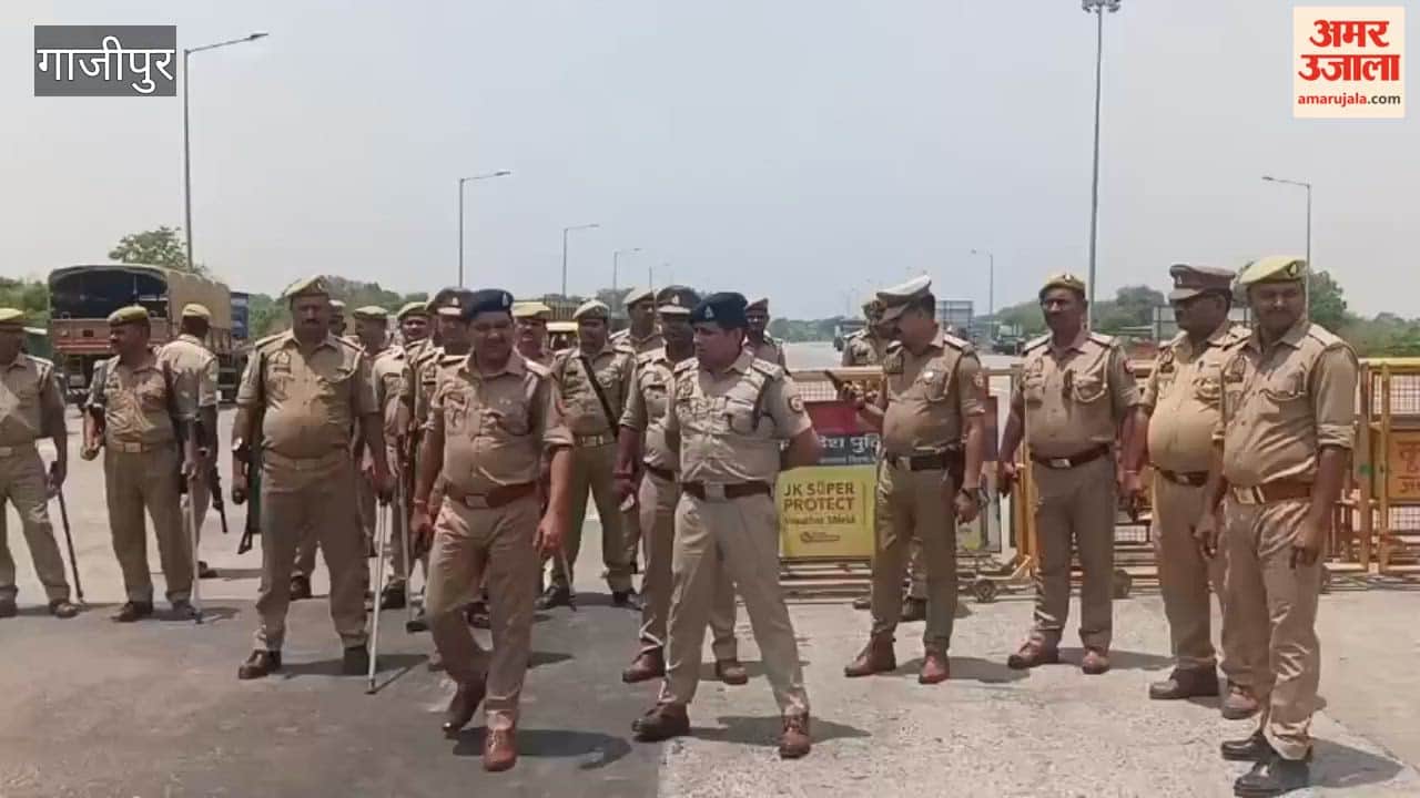 Police personnel deployed every nook cranny of Katariya village Ghazipur