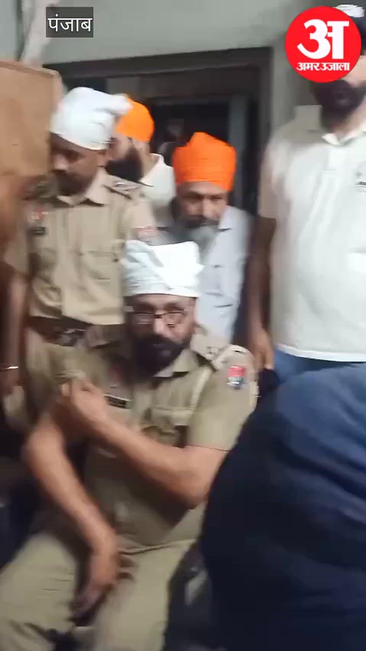 मलोट के वार्ड नंबर 10 में बिखरे मिले गुटका साहिब के अंग