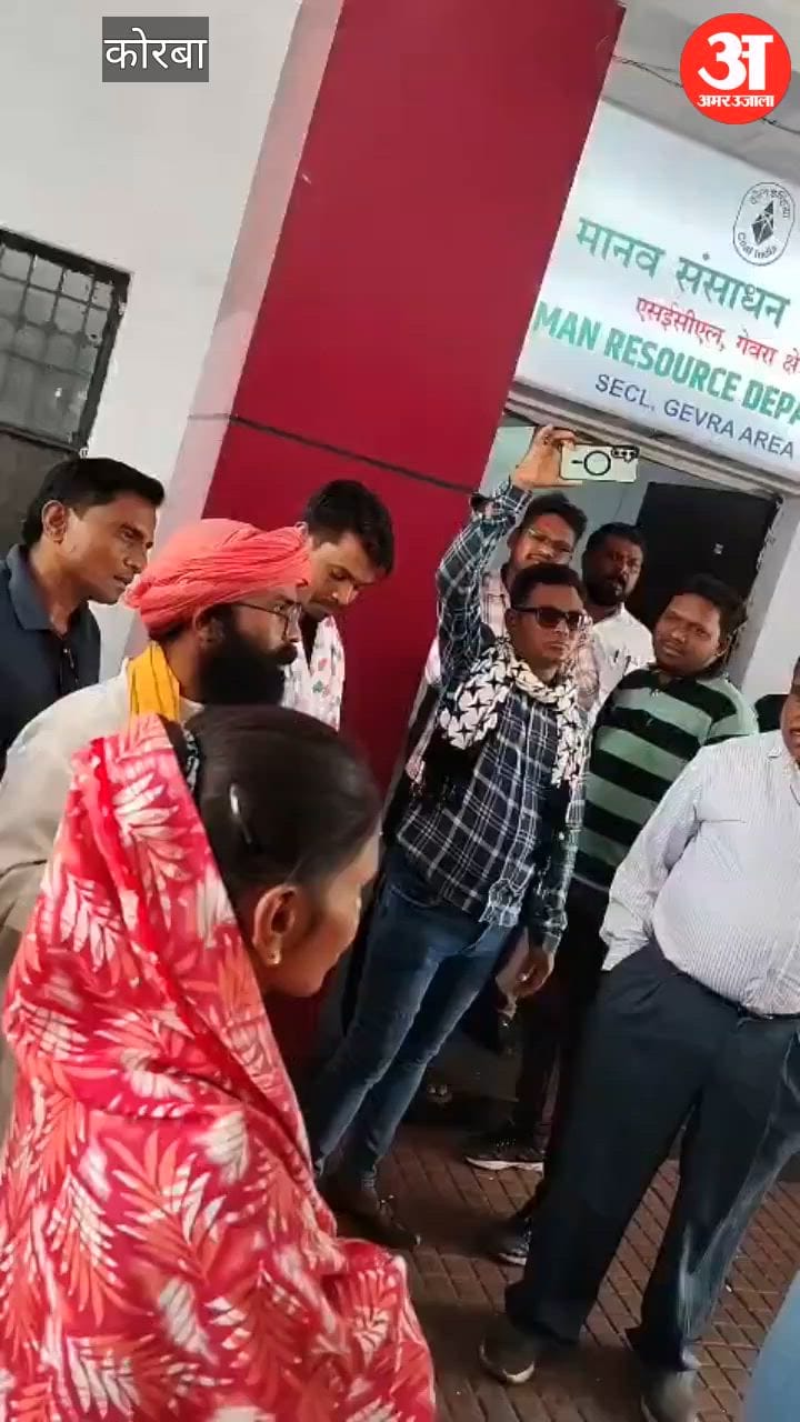 Land Oustees from Naraibodh Take to the Streets on Labour Day Submit Memorandum to SECL Chief General Manager