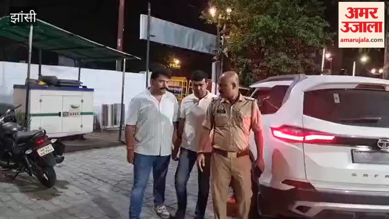 Jhansi: BJP leader Ashish Upadhyay, accused in Rs 100 crore betting case, arrested from Delhi