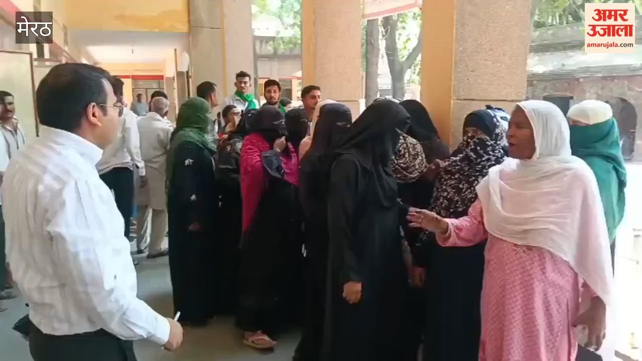 Meerut: Women Protest at Mawana Tehsil Against Smart Meters, Submit Memorandum to Remove Them