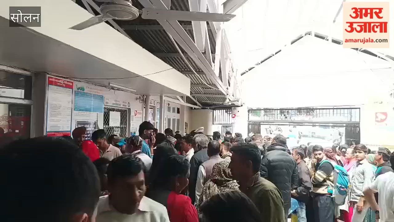 Solan: Crowds Swarm Regional Hospital Solan Following Holiday; Long Queues Form
