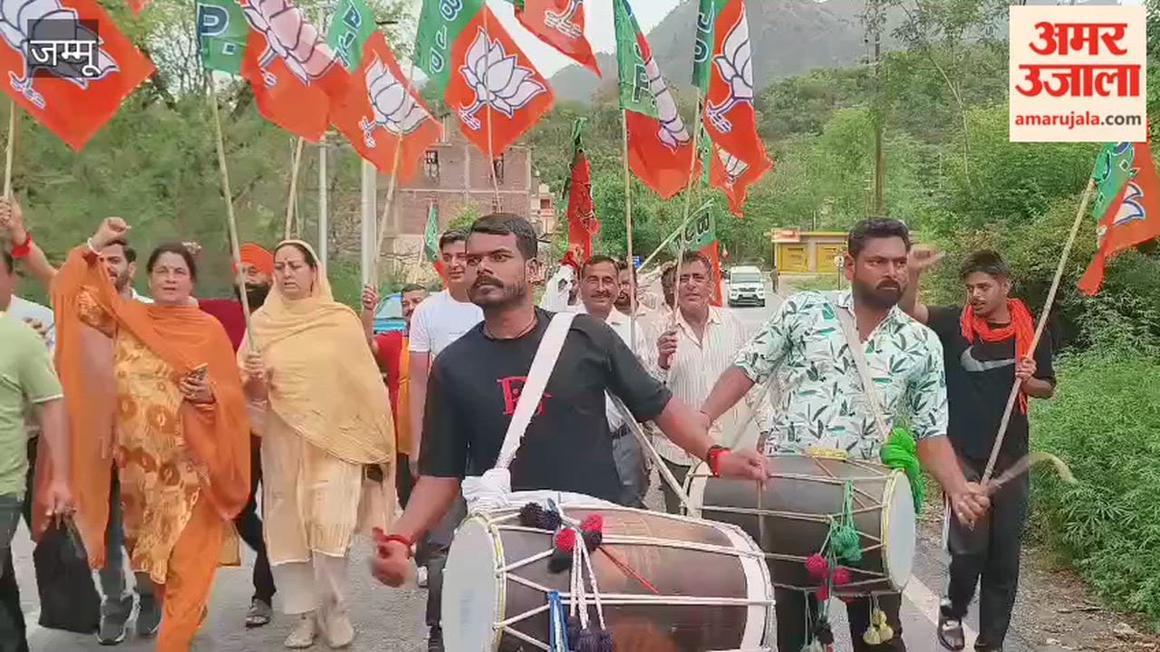 BJP workers celebrate victory in Bengal and return to Assam