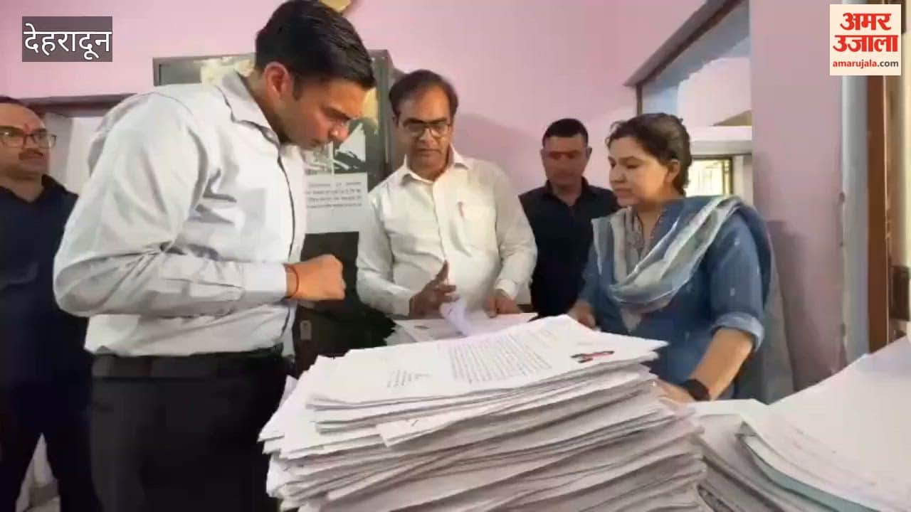 VIDEO: DM Conducts Surprise Inspection at Vikasnagar Sub-Registrar Office