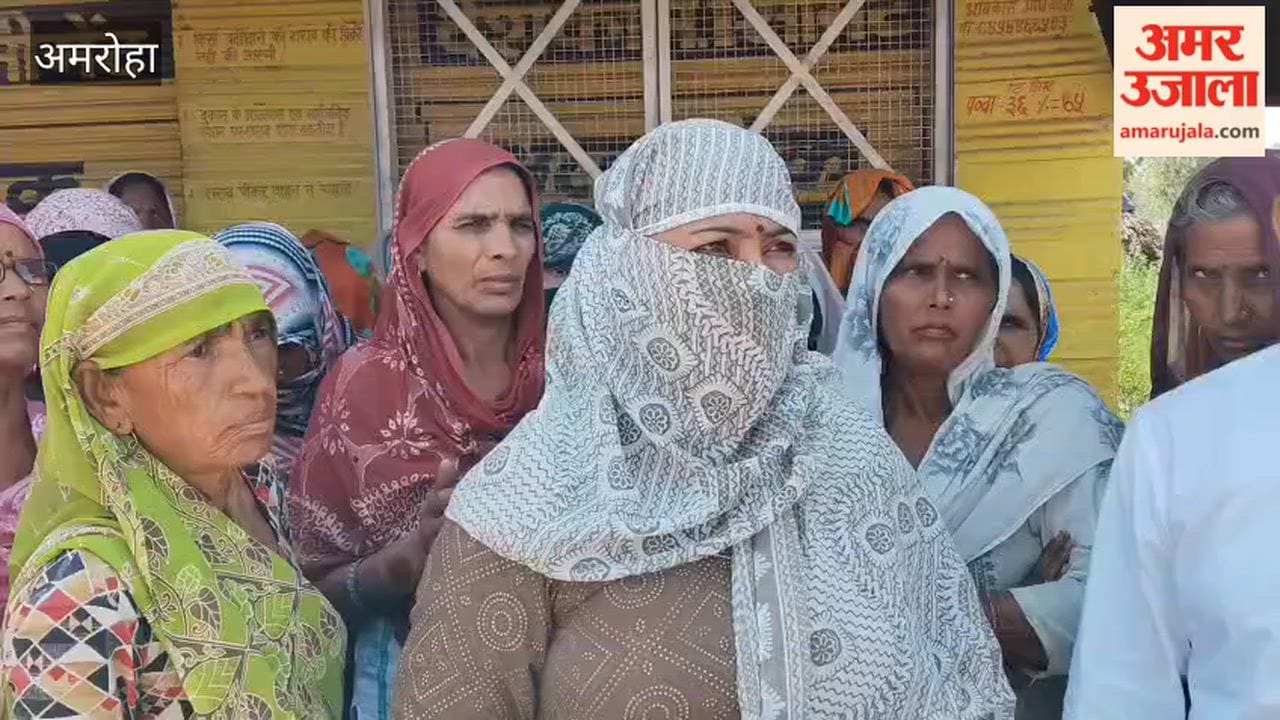 Women of Salempur Gosain turn agitated; force closure of liquor shop
