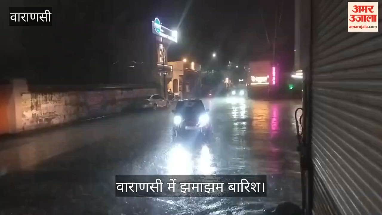 weather in Varanasi has changed due to rain and strong winds