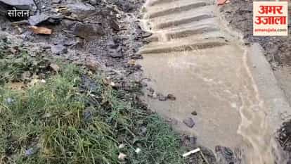 Solan: No Drains or Culverts Constructed on Chamba Ghat–Shalumana Road; Rainwater Continues to Flow into Fields and Pathways