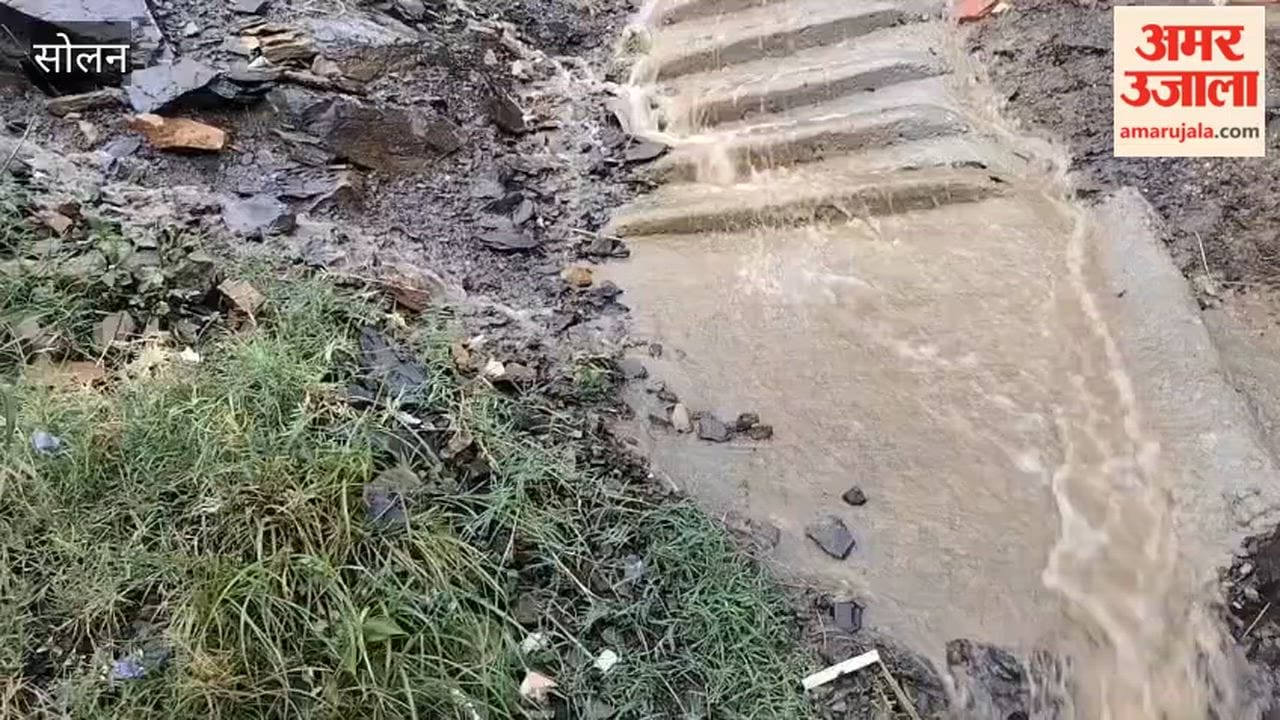 Solan: No Drains or Culverts Constructed on Chamba Ghat–Shalumana Road; Rainwater Continues to Flow into Fields and Pathways