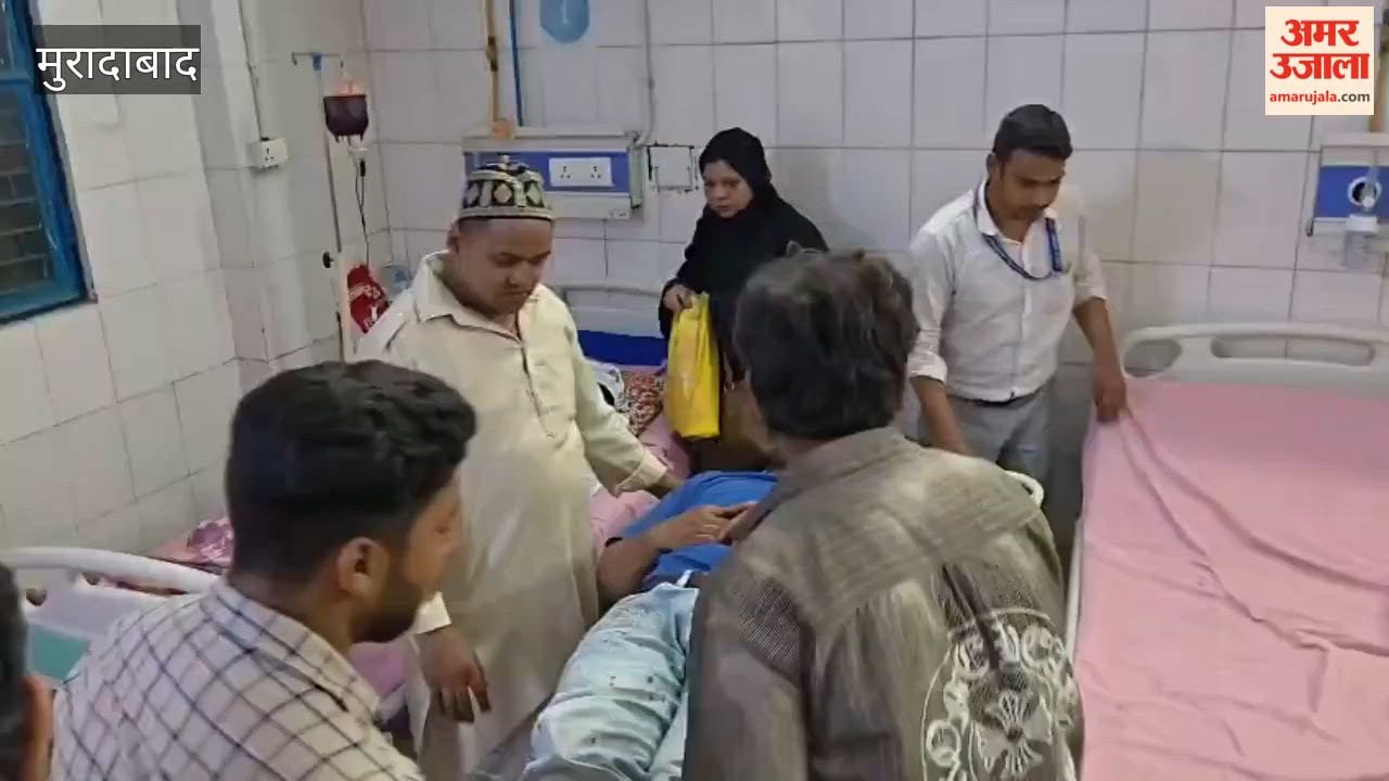 A Samajwadi Party leader was shot during a village council meeting convened to reach a settlement.