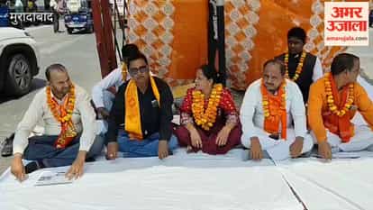 Observed a hunger strike in support of the Women's Reservation Bill