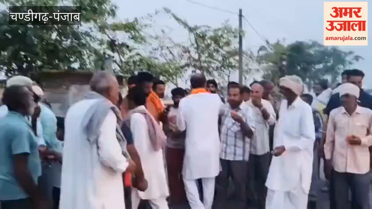 The BJP celebrated in the villages along the Hussainiwala border following its election victory in West Bengal.