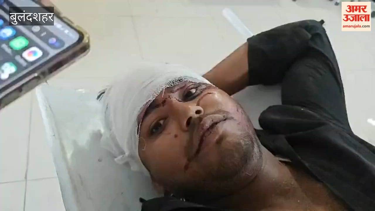 Accident in bulandshahr two dead including a priest