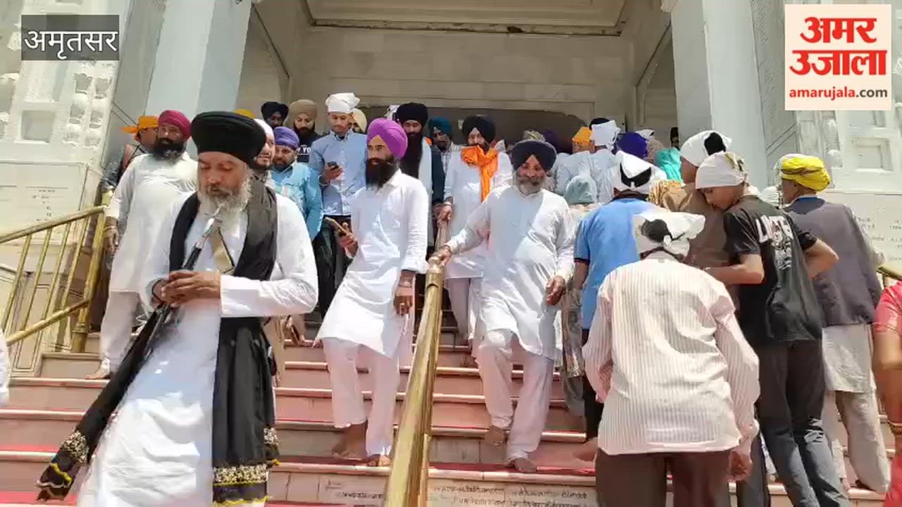 The newly appointed Youth President of 'Waris Punjab De' arrives at Darbar Sahib in Amritsar.