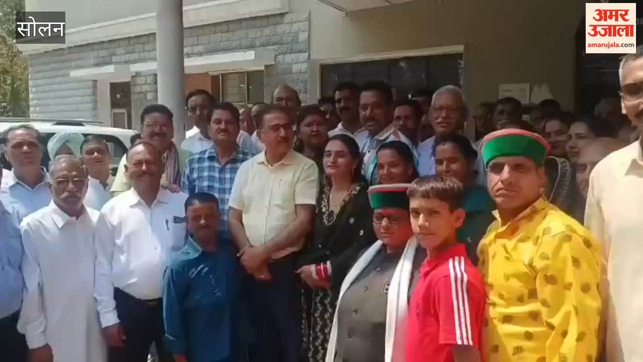 Solan: Ranjana Devi from the Darwa District Council constituency and Subedar Mata Ram from the Mandhala Ward filed their nominations accompanied by hundreds of supporters
