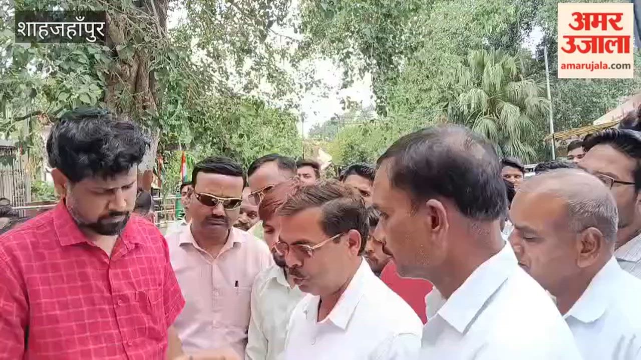 Row over threats to BJP MP intensifies people protests in Shahjahanpur