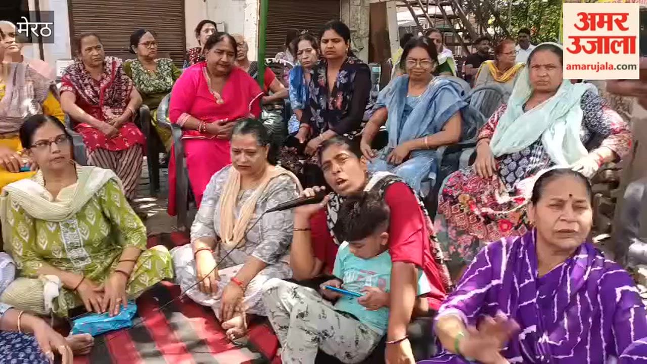 Women Protest Against Setback Notice in Sector 3 and 4, Demand Relief from Government